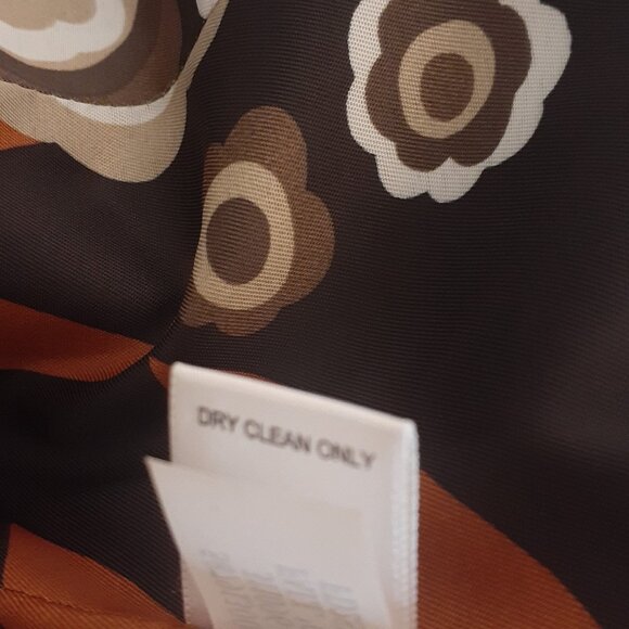 Banana Republic Wood Jacket - Picture 10 of 16